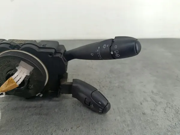 Gecombineerde schakelaar Peugeot 206 SW 1.4 HDI image 3