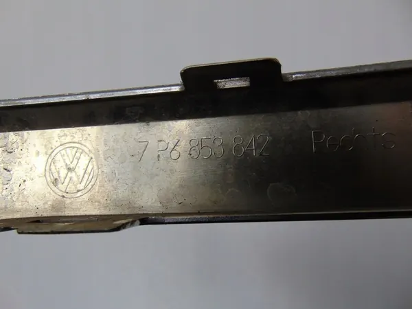 VW Touareg 2014-2017 Takapuskuri Trim 7P6853842 image 8