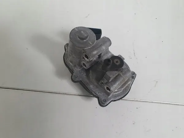 Atuador de válvula de admissão VW Passat B6 03L129086 V130 image 2