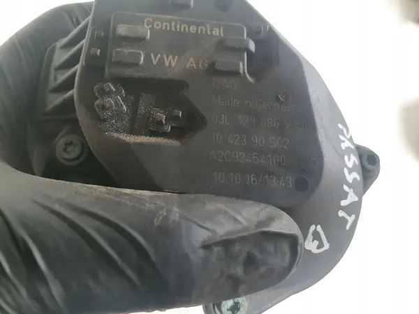 Atuador de válvula de admissão VW Passat B6 03L129086 V130 image 3