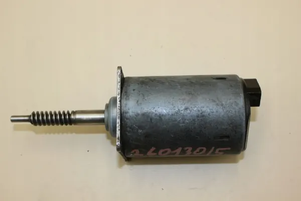 OEM 7506788-04 Régulateur d'arbre à cames BMW 4.4 N62 image 3