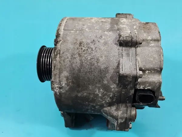 Vaihtovirtageneraattori Audi A8 D4 3.0 TFSI image 2