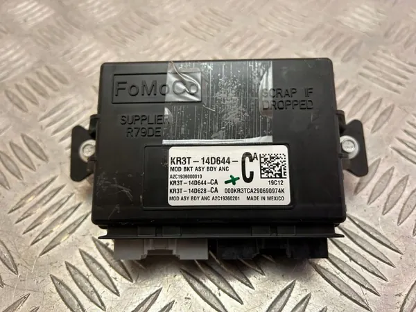 Module de contrôle d'éclairage Ford Mustang VI OEM KR3T14D644CA image 4