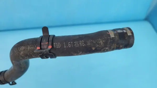 Durite d'eau OEM 302001246AA pour Chery Omoda 5 1.6 T-GDI image 3