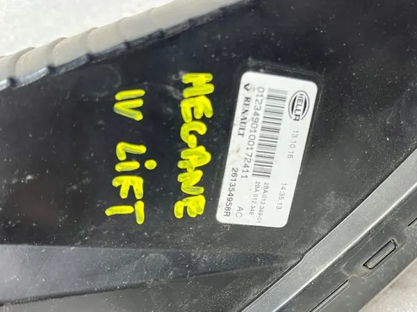 Pisca esquerdo OEM 261354958R para Renault Megane IV image 3