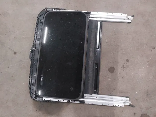 Techo solar Mazda CX-9 OEM 833100-4021 - Usado image 2