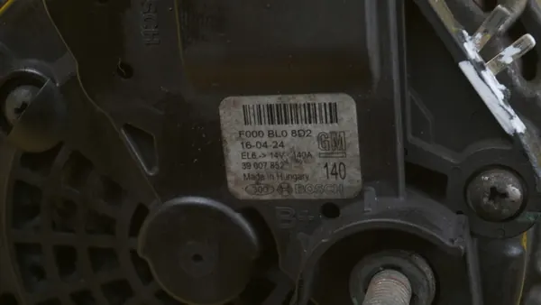 INSIGNIA ANTARA ZAFIRA 2.0 CDTI alternator 39007852 image 7