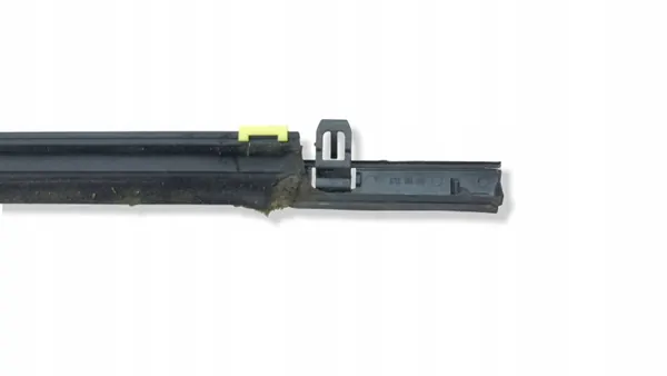 Honda CR-V 2021 Takaikkunan lista OEM AMD228842 image 6