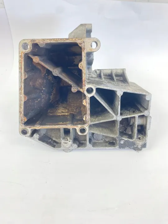Soporte Compresor A/C OEM 1031310935 Mercedes W124 image 6