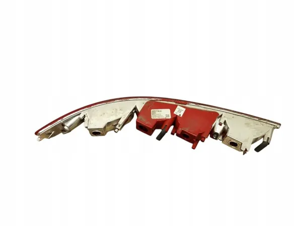 Audi Q5 SQ5 2009 Takapuskurin lamppu OEM 8R0945096B image 3