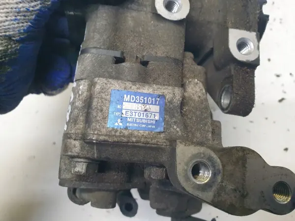 Bomba injeção Mitsubishi E3T01671 - Usada image 5