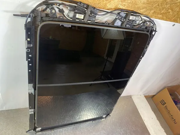 Techo solar Jeep Grand Cherokee OEM 30020271J - Completo image 4