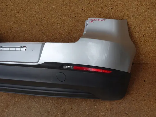 TIGUAN 5N LIFT 11-16 Paraurti posteriore completo LA7W 5N0807421G image 3