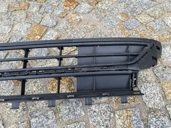 Griglia paraurti anteriore VW Polo VI 2G0853677L image 5