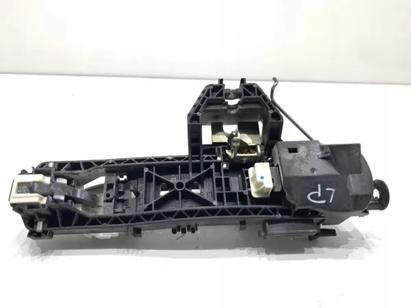 Poignée de porte avant gauche OEM A2047601534 Mercedes X204 image 3
