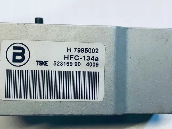 Audi OE 8K0820679B AC-laajennusventtiili image 3
