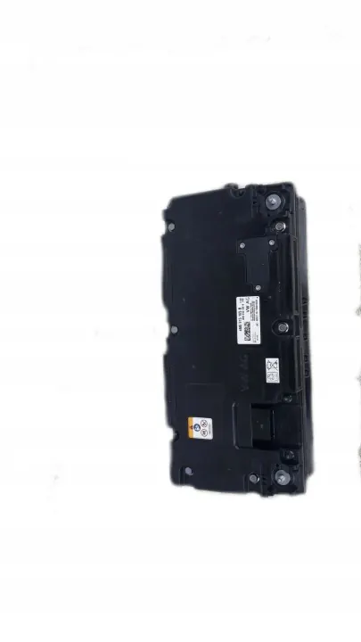 Audi OEM 4M0915105B C53 extra batteri 200Ah image 2