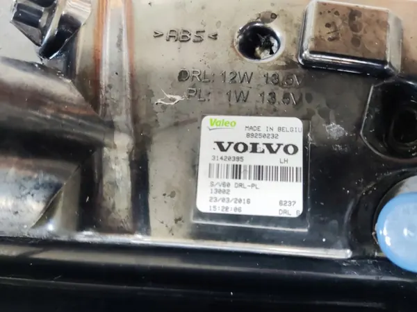 VOLVO V60 Vasemman Puolen Sumennusvalo Käytetty Alkuperäinen image 4