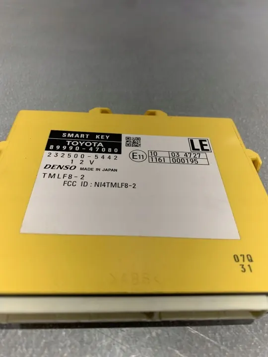 Module sans clé Toyota Prius OEM 2325005442 image 3