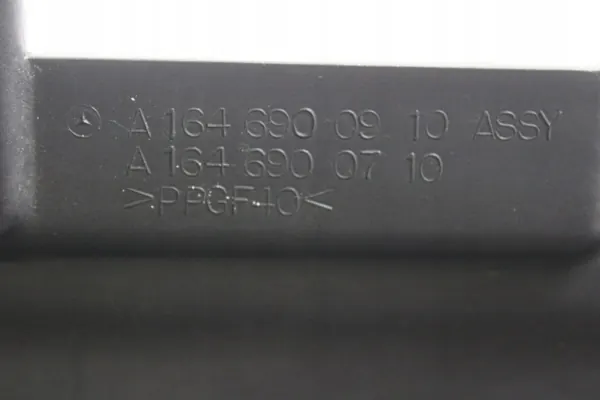 Rechte Stufenbefestigung OEM A1646900910 Mercedes GL image 6