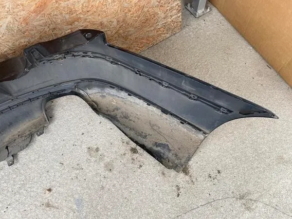 Paraurti posteriore con spoiler VW Passat B6 Sedan image 6