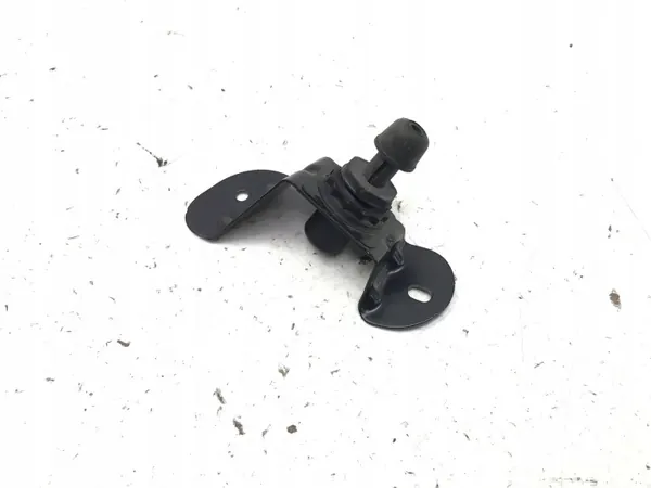 Montaje parachoques maletero Volvo OEM 31457833 Derecho image 2