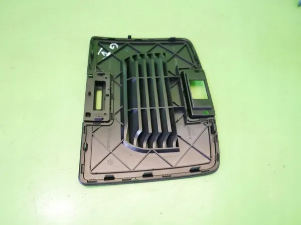 Mittlere Lüftungsgitter VW Golf V OEM 1K0819153 image 6