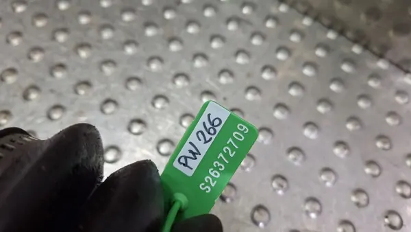 Linker Vorderer Halbwellen OEM S26372709 - Gebraucht image 6
