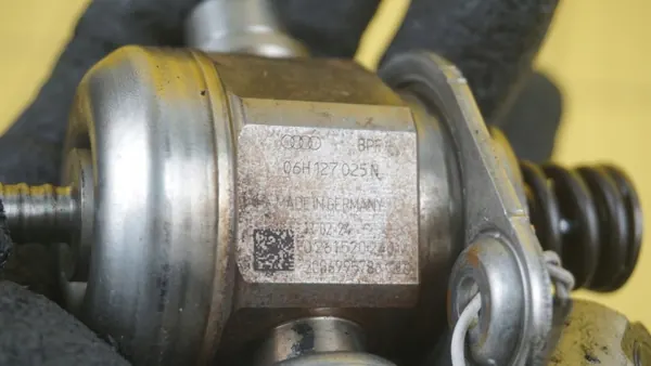Polttoainepumppu OEM 06H127025N 1.8 TFSI 160hv image 6
