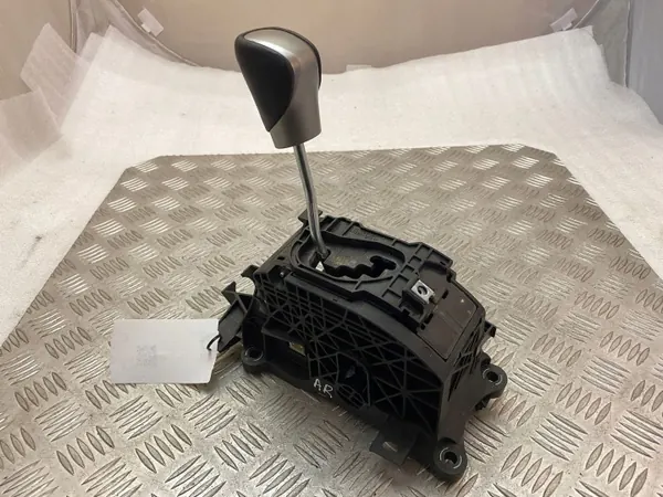 Växelspak Lexus RX 450H 2017 OEM 75J399RH image 2