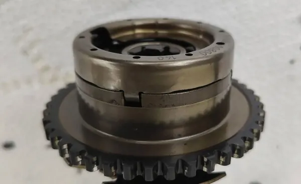 Variador de árbol de levas Mercedes W205 W213 1.5 CGI A2740514400 image 2