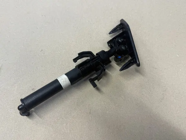 Capuchon de laveur droit VW Passat B8 3G0955104A image 2