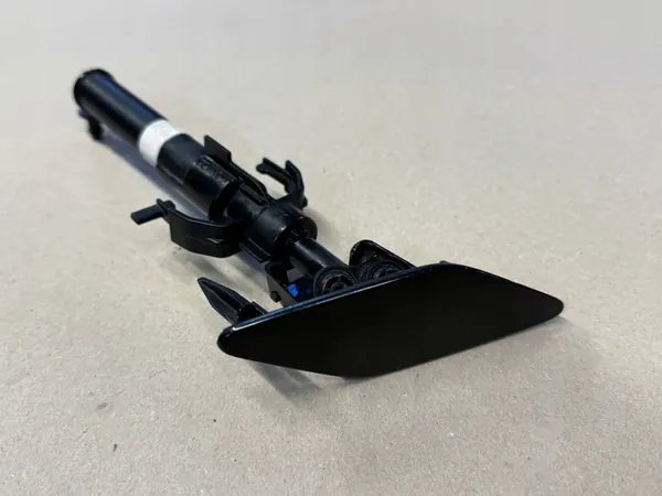 Capuchon de laveur droit VW Passat B8 3G0955104A image 3