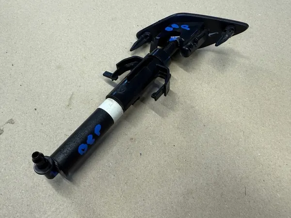 Capuchon de laveur droit VW Passat B8 3G0955104A image 5