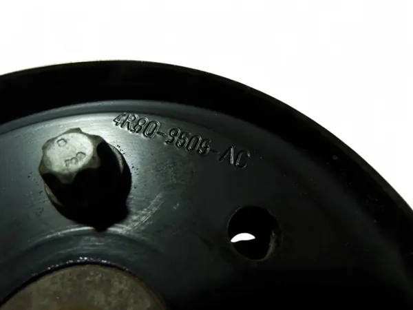 Peça Jaguar OE 4R8Q-9509-AC Usada - Encaixe direto image 3