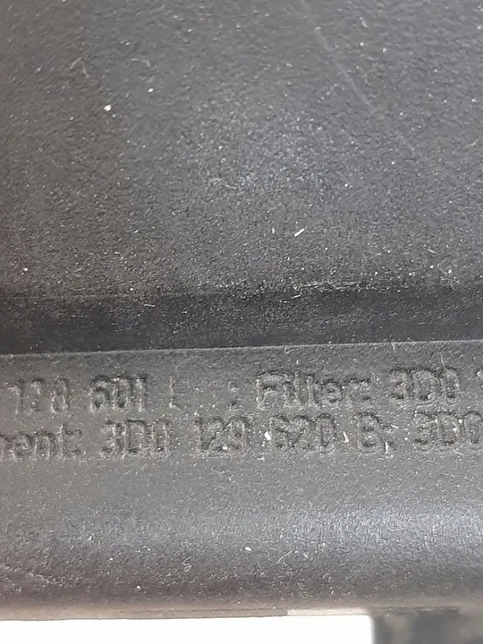 Ilmansuodattimen Kotelo Phaeton 4.2 3D0129620B image 3