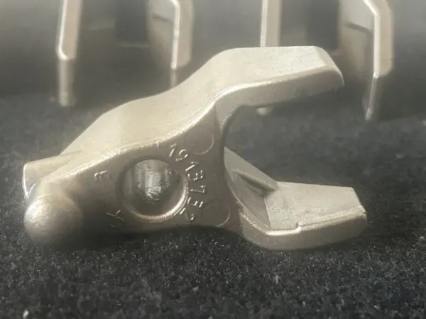 OEM 1913732 Abrazadera Montaje Inyección DAF XF 106 image 3