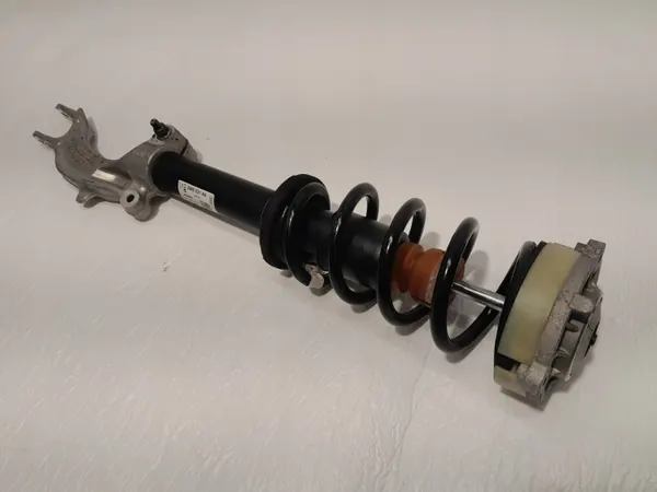 Audi A4 B9 Lift Sedan Etuvasen Jousitus OEM 8W0413031AA image 3