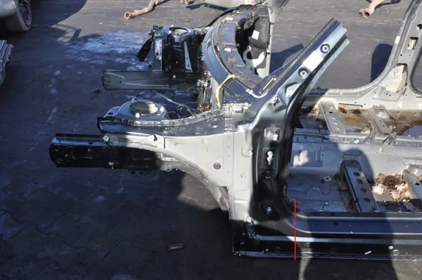 OEM 422526 Kwartierligger Links Voor MINI F65/F66 image 2