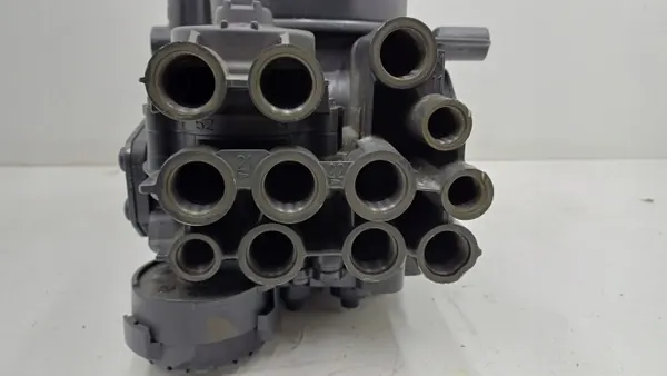 Ilmankuivain OEM A0024465964 Mercedes Actros MP2/MP3 image 6