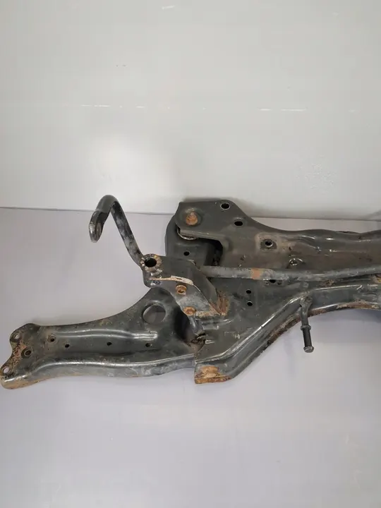 Sous-châssis avant Audi A1 8X 2009- image 2