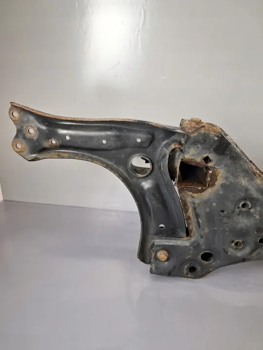 Sous-châssis avant Audi A1 8X 2009- image 6