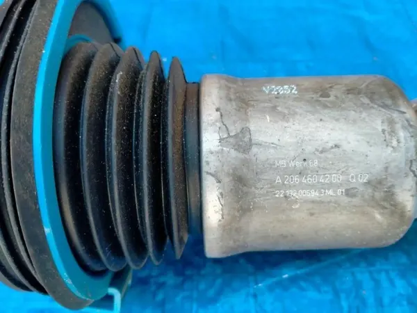 Junta de dirección cruzada Mercedes C W206 OEM A2064604200 image 5