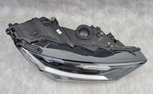 Lanterna Full LED Direita Audi Q7 4M Lift 4M0941012C image 6