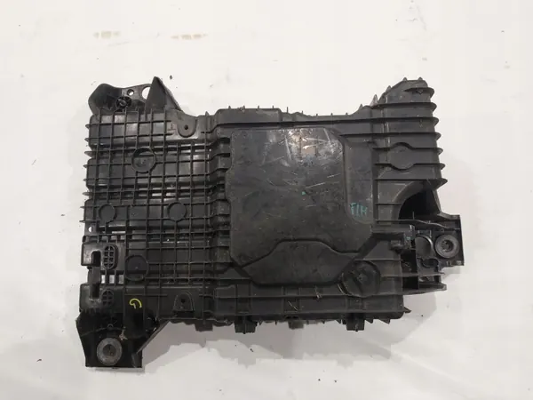 Tanque AdBlue OEM 12674101 para Peugeot 308 T9 image 3