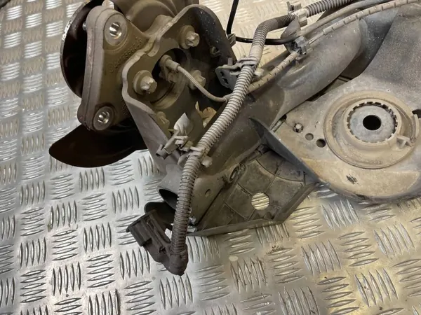 Bakre balk OEM DLK39883 för Renault Clio V image 7