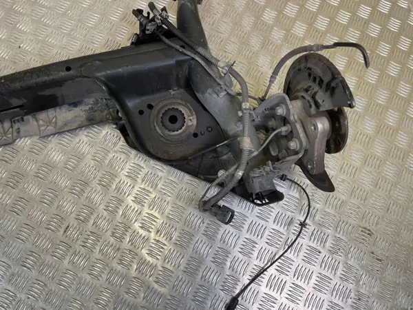 Bakre balk OEM DLK39883 för Renault Clio V image 8