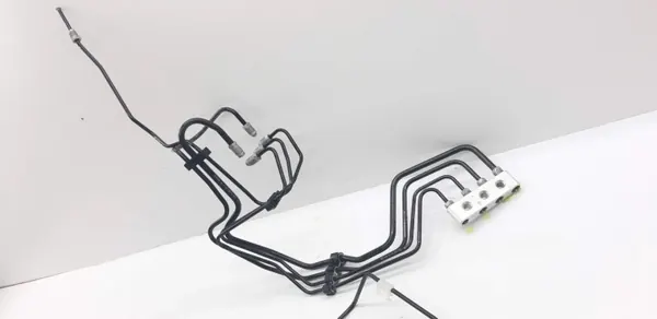 BMW Bromsledningar OEM G31 XDrive 2.0B Hybrid 2022 image 4
