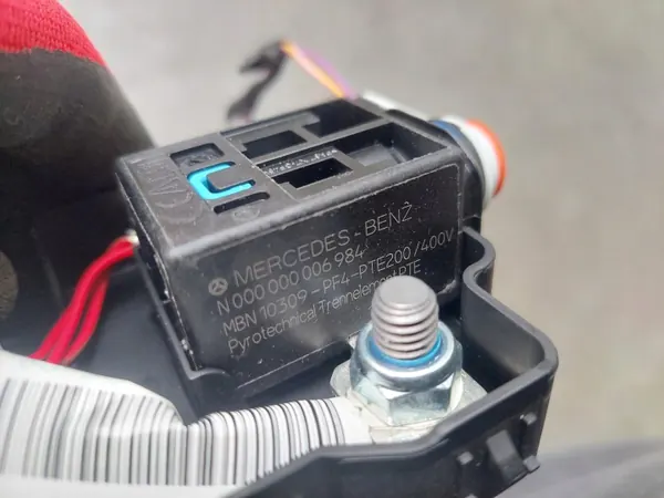 Batteripyroteknisk säkring OEM A0005408250 Mercedes image 5