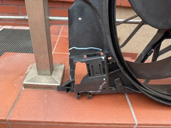 Radiateur Ventilator Mercedes W216 W221 Lift 600W V8 A2215001193 image 5